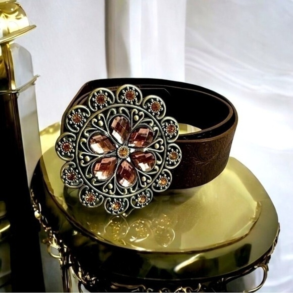 Women Brown Embossed Leatherette Belt Flower Rhinestone Metal Buckle 36" 2" Wide